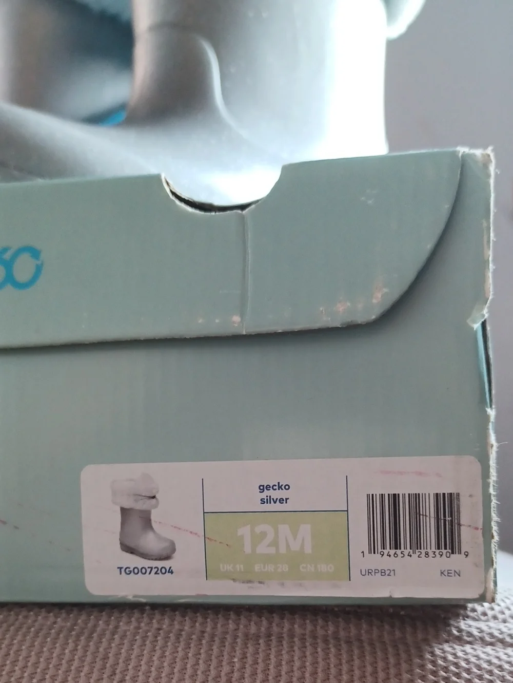 NWT, Stride Rite Silver Glitter Kids Winter Boots White Faux Fur Cuff,size 12